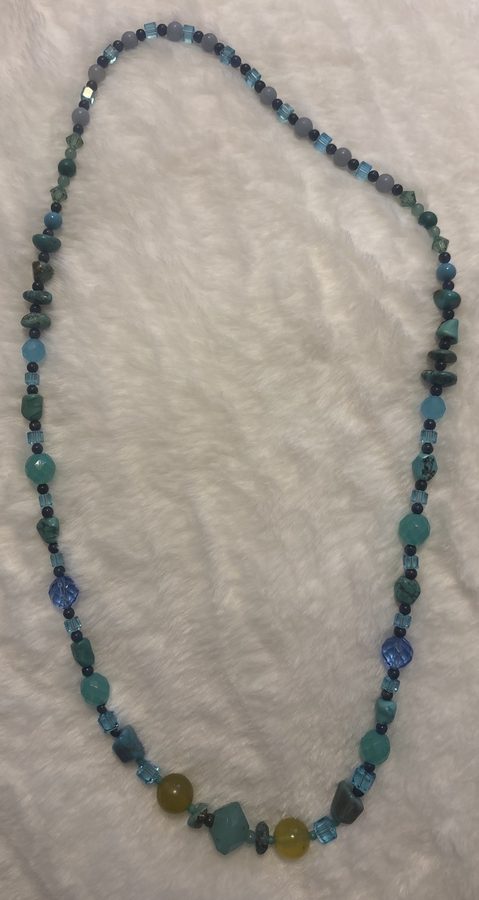 Turquoise and blue agate beaded necklace